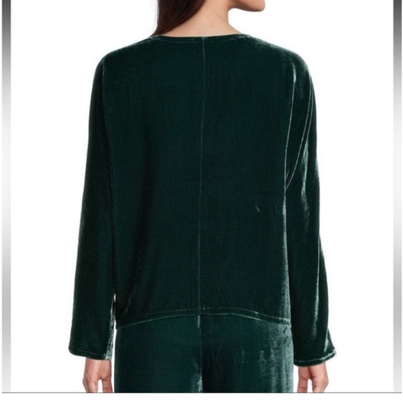 Eileen Fisher Silk Velvet V-Neck Long Dolman Sleeve Boxy Top - Picture 2 of 10